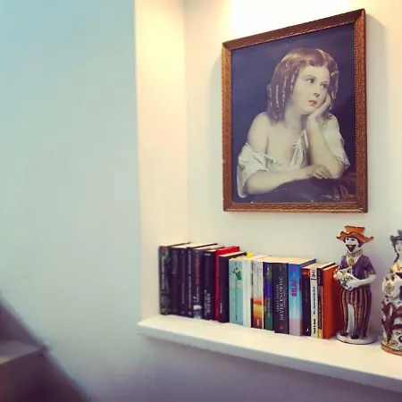 Giuggiulena Bed and Breakfast 4*