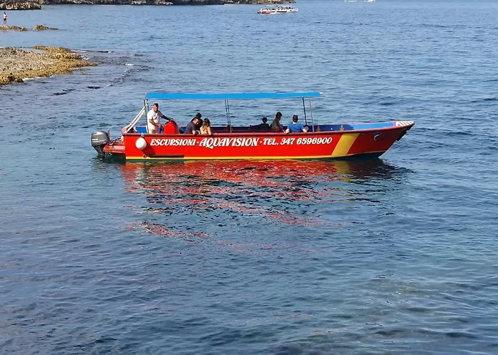 ジュジュレナ ベッド・アンド・ブレックファスト 4*