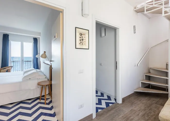 ジュジュレナ シラクーサ