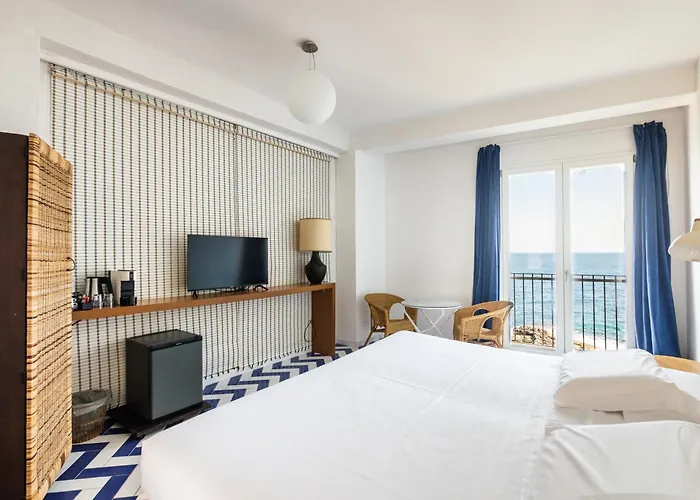 ジュジュレナ ベッド・アンド・ブレックファスト 4*