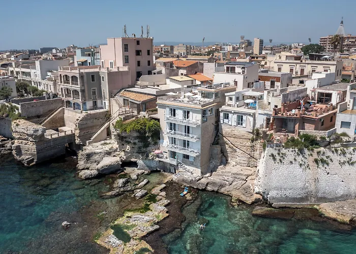 ベッド・アンド・ブレックファスト ジュジュレナ 4*