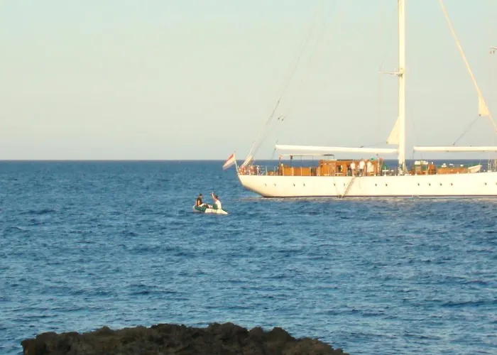 ジュジュレナ ベッド・アンド・ブレックファスト 4*