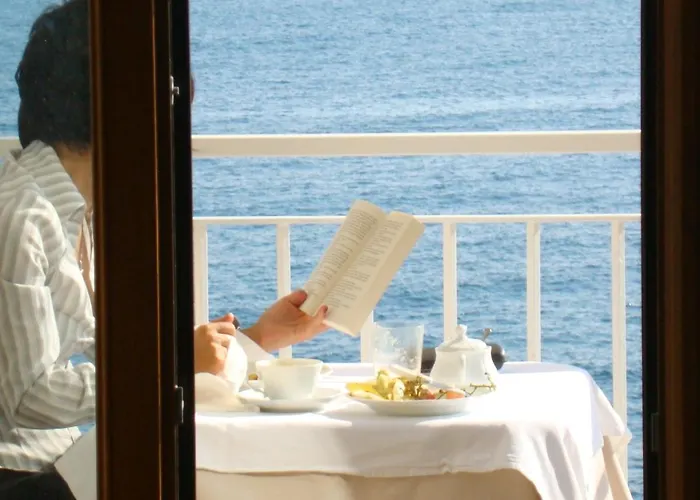 ジュジュレナ 4* シラクーサ