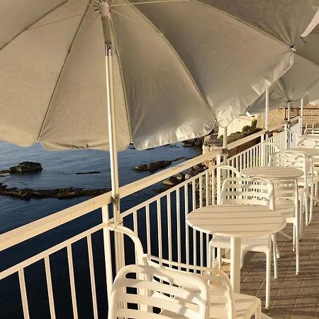 فندق مبيت وإفطار Giuggiulena 4*