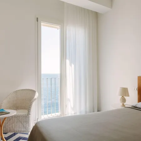 فندق مبيت وإفطار Giuggiulena 4*