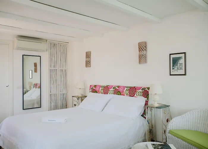 Giuggiulena Bed & Breakfast Syracuse